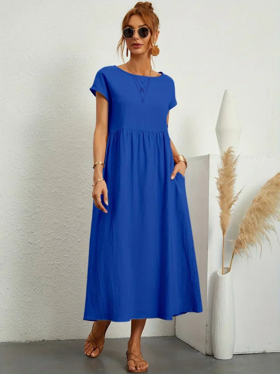 Gabrielle™ — Elegancka, midi sukienka o swobodnym kroju